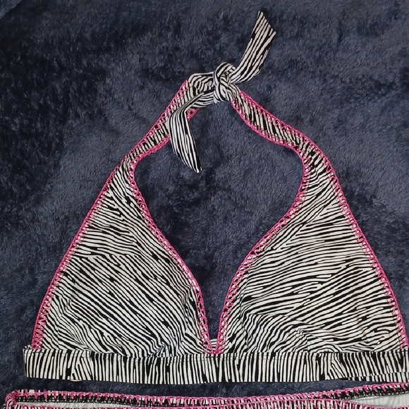 Kenneth Cole Reaction Zebra Print Bikini with Pink Accents - Picture 3 of 4